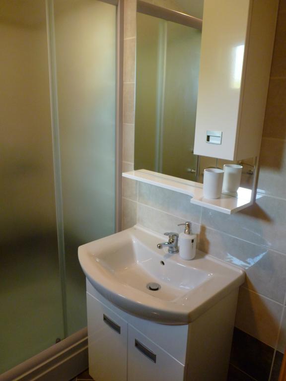 Apartment Adriatic Ουμάγκ Δωμάτιο φωτογραφία